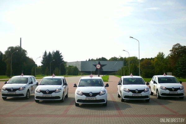 «Автомат» или «механика»: с 22 сентября у будущих водителей есть выбор, на чем сдавать экзамен в ГАИ