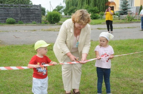 Детскую площадку открыли в Турне Большой (Каменецкий район) Детскую площадку открыли в Турне Большой (Каменецкий район)