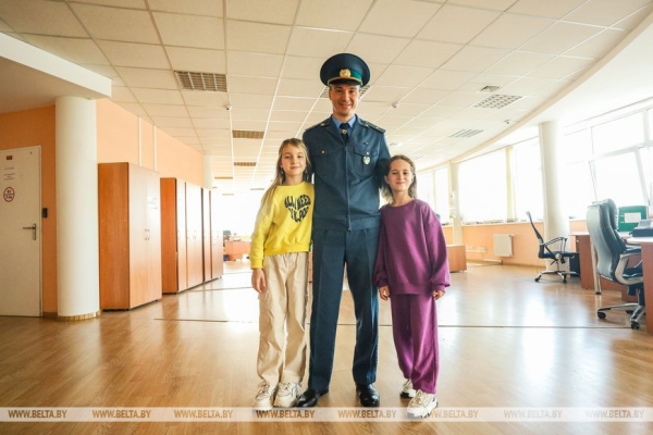 Для посещения нужен пропуск. Дети сотрудников Брестской таможни побывали на работе у своих родителей