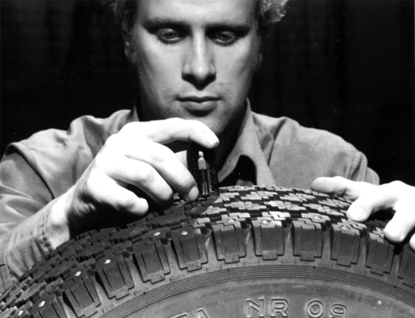 Как изобрели зимнюю резину: увлекательная история из Финляндии Как изобрели зимнюю резину: увлекательная история из Финляндии