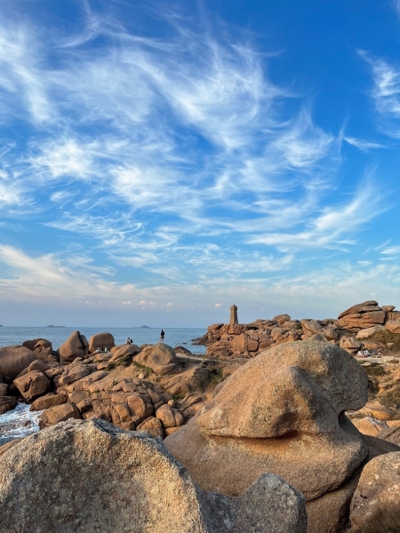 «Аренда хорошей квартиры — минимум 1800 евро». Белорусы переехали в Париж и рассказывают, что там с ценами и недвижимостью «Аренда хорошей квартиры — минимум 1800 евро». Белорусы переехали в Париж и рассказывают, что там с ценами и недвижимостью