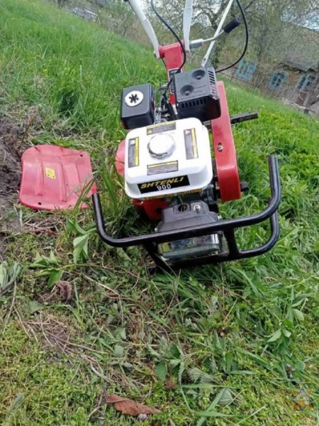 В Каменецком районе работники МЧС спасли мужчину, нога которого попала в мотокультиватор