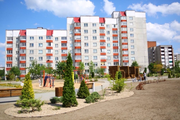 В одном из микрорайонов Бреста появился «Зеленый остров»