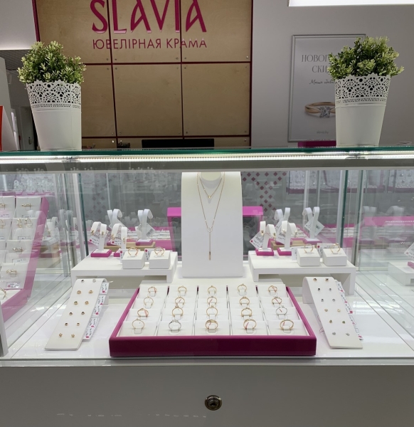 За подарками к Новому году в «Славия»! Новогодние скидки до 60% на все виды ювелирных украшений в Бресте