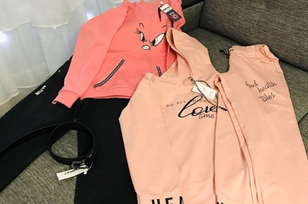 Дедушки Морозы из Кобрина исполнили долгожданные новогодние желания ребятишек приюта в агрогородке Оса