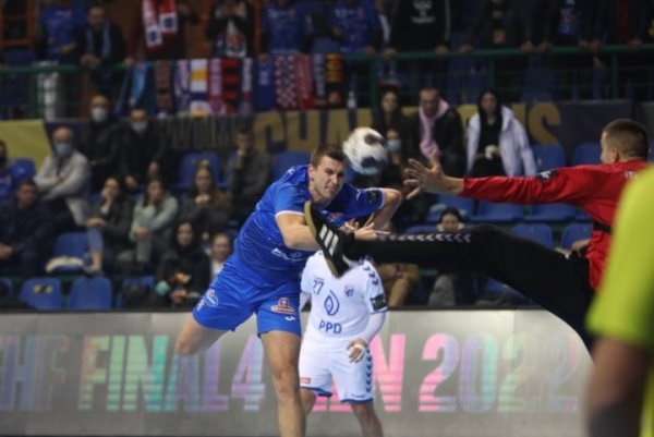 Матч гандбольной Лиги чемпионов среди мужских команд в Бресте отменен