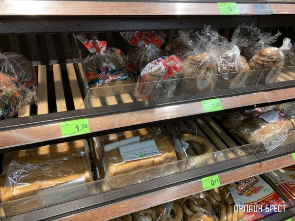 Хлеб, молоко, сыр в сельском магазине: милиция выявила факты завышения цен