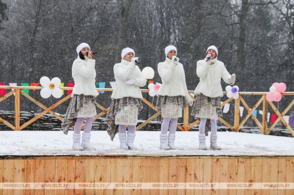 В «Беловежской пуще» Деда Мороза проводили в Антарктиду В «Беловежской пуще» Деда Мороза проводили в Антарктиду