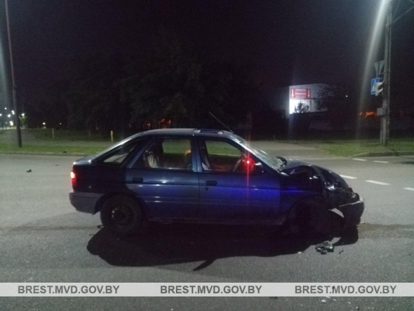 Пьяный бесправник грубо нарушил ПДД и сбил мотоциклиста: суд Бреста вынес приговор Пьяный бесправник грубо нарушил ПДД и сбил мотоциклиста: суд Бреста вынес приговор