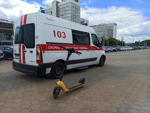 Перелом черепа и 7 ребер: чем заканчивается катание на электросамокатах Перелом черепа и 7 ребер: чем заканчивается катание на электросамокатах