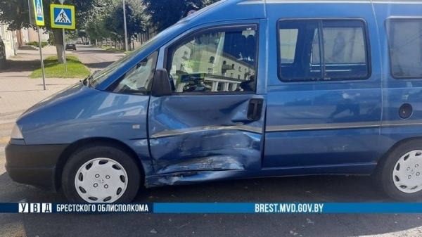 В Брестской области «немец» не пропустил «француза»