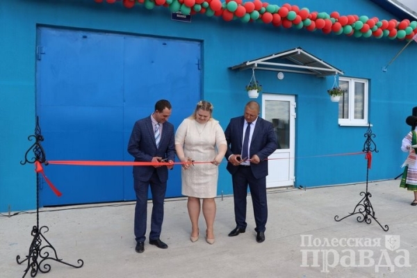 В Брестской области в Колодеевичах торжественно открыли новую молочно-товарную ферму В Брестской области в Колодеевичах торжественно открыли новую молочно-товарную ферму