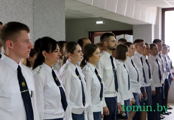В Брестской таможне состоялось торжественное вручение погон