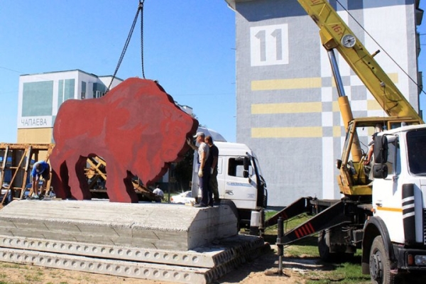 Скульптура зубра появилась в Ганцевичах