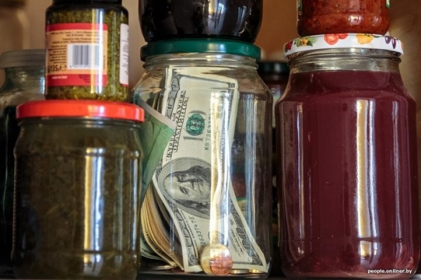 В Беларуси пенсионерка через суд смогла вернуть безотзывный банковский вклад