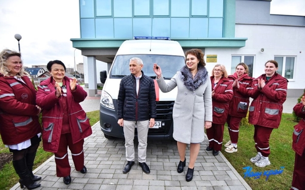 Парк автомобилей скорой помощи пополнился в Барановичах