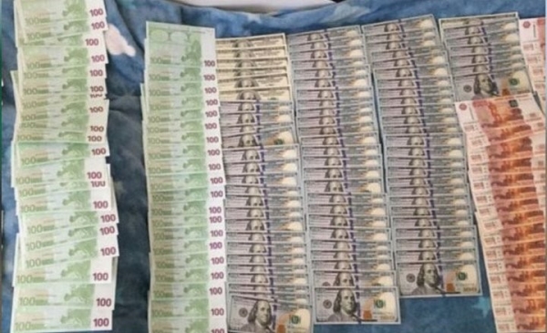 Следователи раскрыли подробности дела о мошенничестве в сфере продаже большегрузов