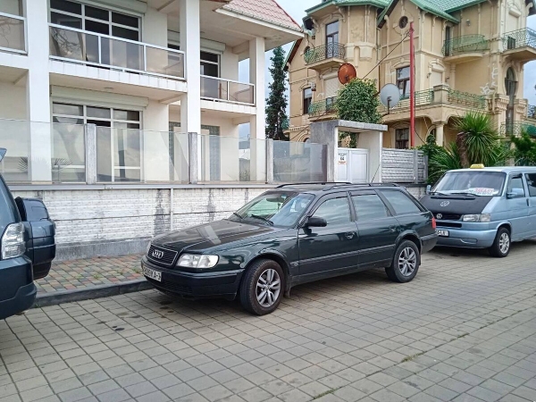 Белорусы на старенькой AUDI махнули в Грузию и обратно