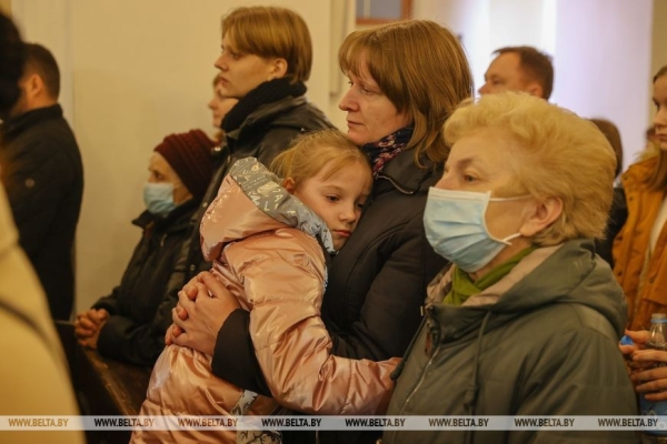 Католики празднуют Светлое Христово Воскресение Католики празднуют Светлое Христово Воскресение