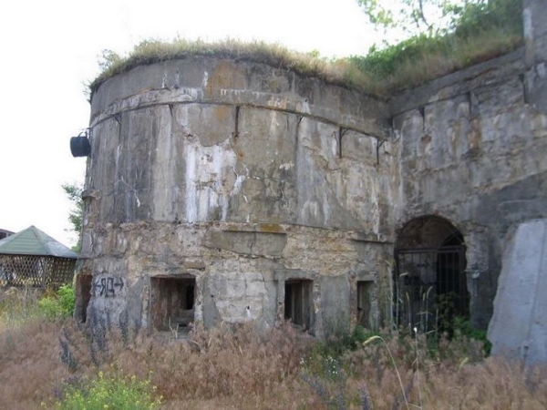 Редкий лот. На торги выставили пороховой погреб возле Брестской крепости