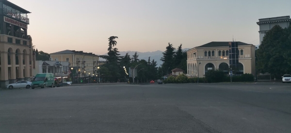 «Вдоль дороги — венки и памятники». Белорус в одиночку отправился в горы Грузии, где даже страховка не действует «Вдоль дороги — венки и памятники». Белорус в одиночку отправился в горы Грузии, где даже страховка не действует