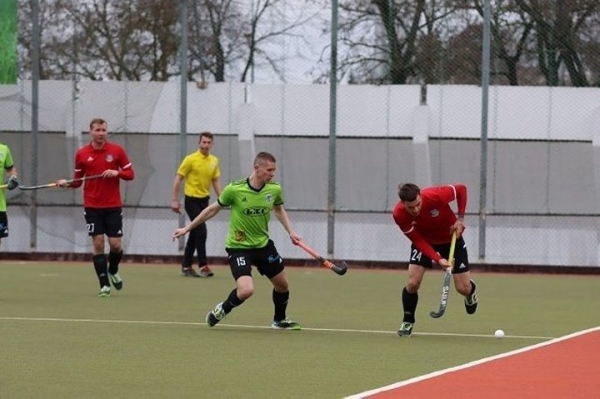 «Строитель» из Бреста единолично возглавляет турнирную таблицу в чемпионате Беларуси по хоккею на траве «Строитель» из Бреста единолично возглавляет турнирную таблицу в чемпионате Беларуси по хоккею на траве