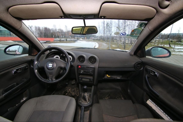 «Комфорта нет, это чистый "корч"». Посмотрите, на чем ездят белоруски, участвующие в автосостязаниях