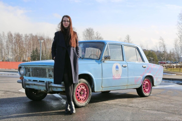 «Комфорта нет, это чистый "корч"». Посмотрите, на чем ездят белоруски, участвующие в автосостязаниях