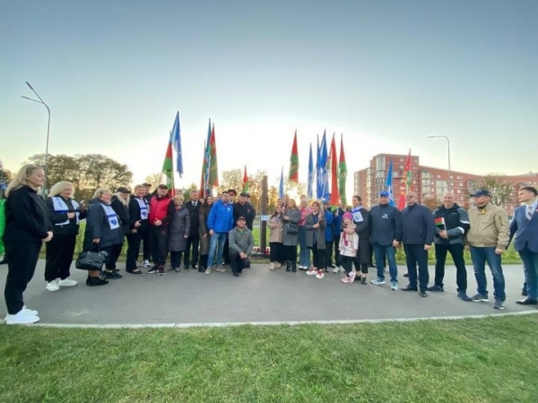 На аллее возле Брестской крепости появятся памятные таблички с цифровым QR-кодом