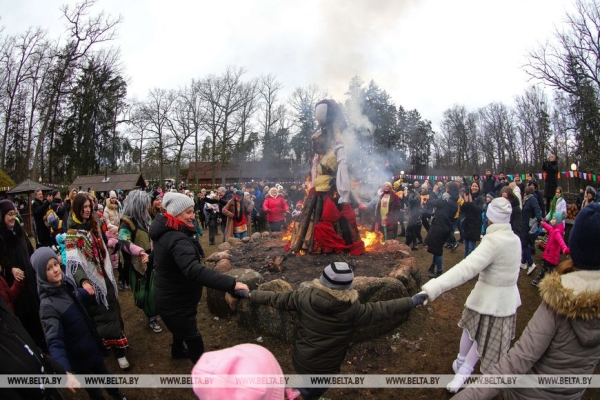 В «Беловежской пуще» Деда Мороза проводили в Антарктиду В «Беловежской пуще» Деда Мороза проводили в Антарктиду